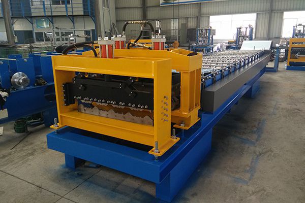 YX29-815 Glazed Tile Roof Panel Roll Forming Machine